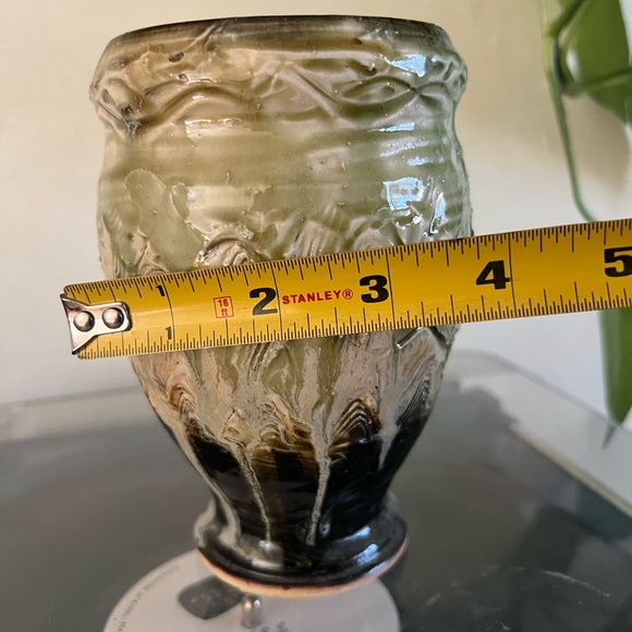 Handmade Vase - Picture 2 of 5